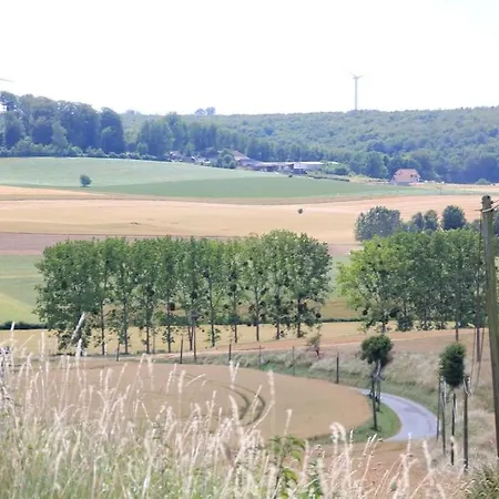 Le Mesnil-5 Bed & Breakfast